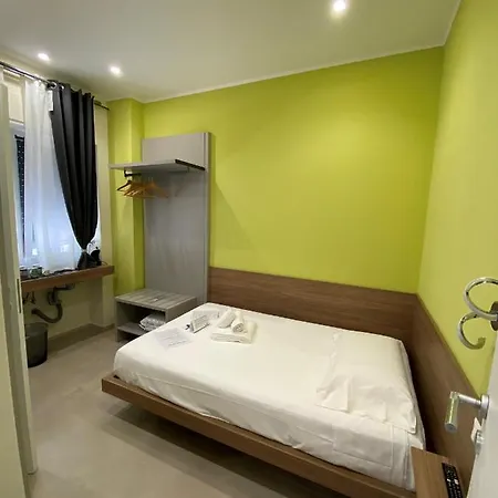 Levante And Apartment *
