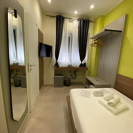 Levante And Apartment Bari