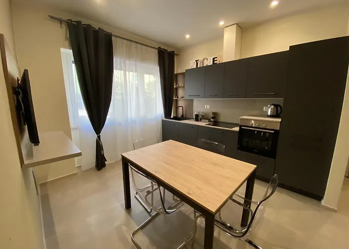 Levante And Appartamento *